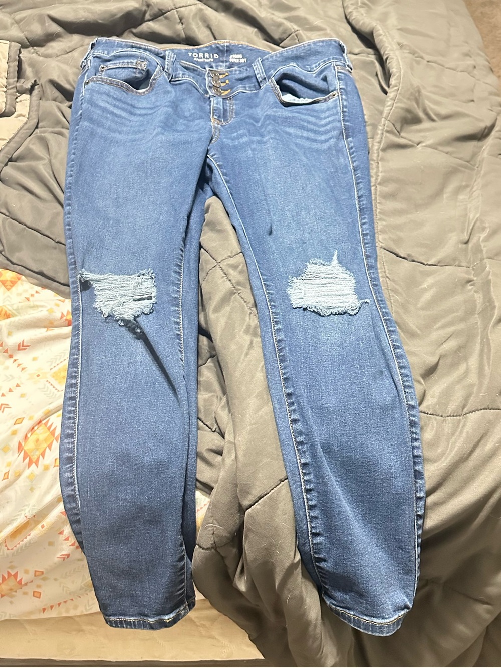 Torrid Skinny Jean 14 short